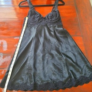 Victoria's Secret - Black Satin and Lace Slip / Nightie - Size Medium